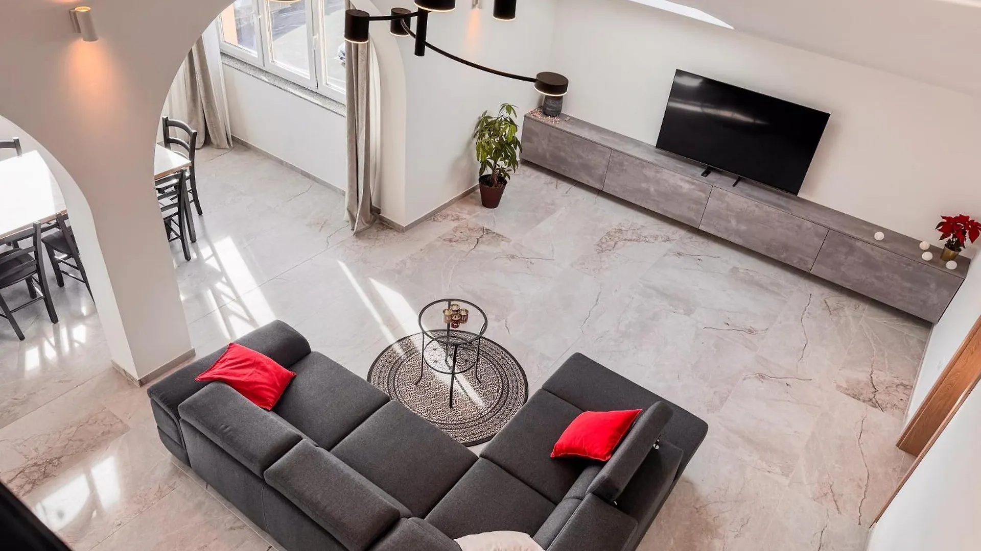 Chic Spacious Apartment Surrounded By Nature Near Opatija Matulji